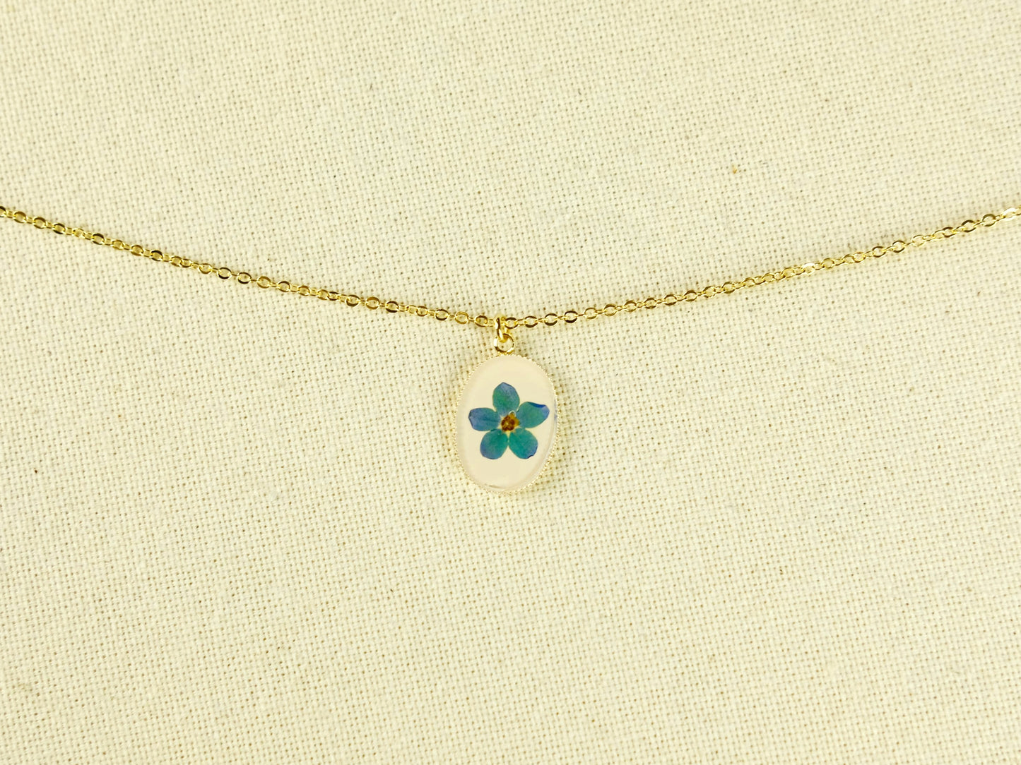 Gold Oval Forget-Me-Not Necklace