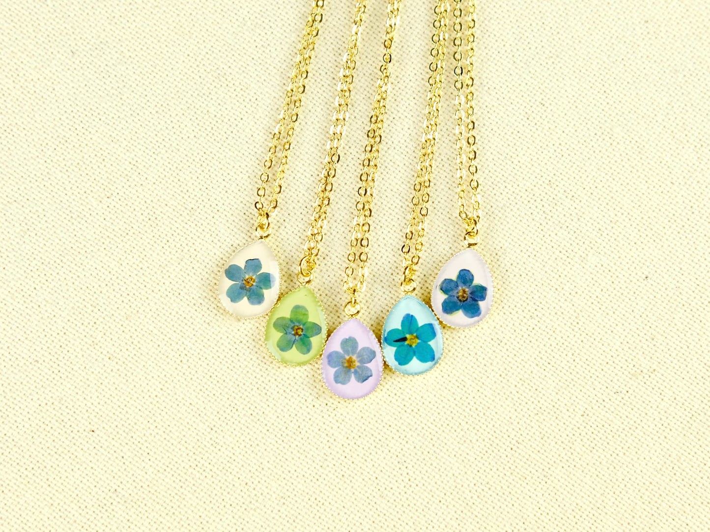 Gold Droplet Forget-Me-Not Necklace