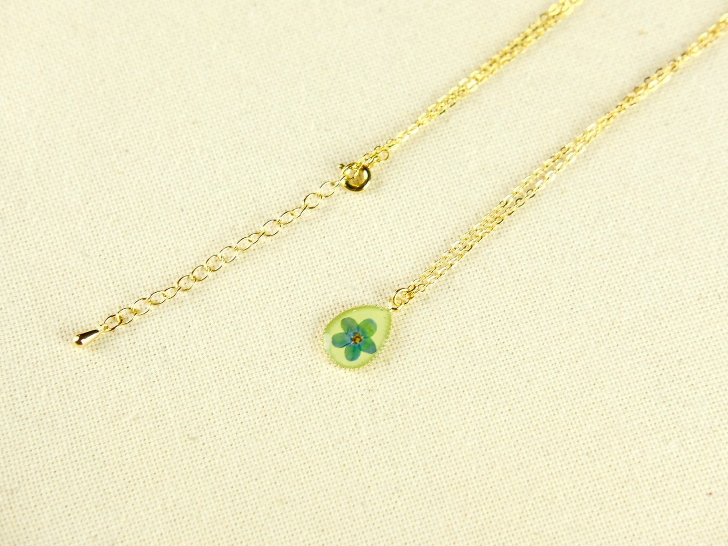 Gold Droplet Forget-Me-Not Necklace