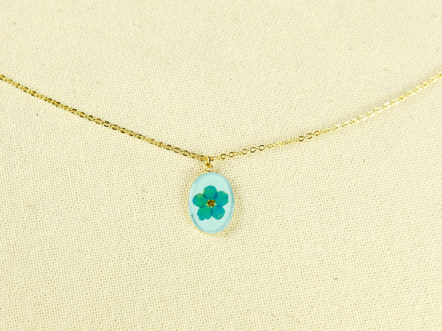Gold Oval Forget-Me-Not Necklace