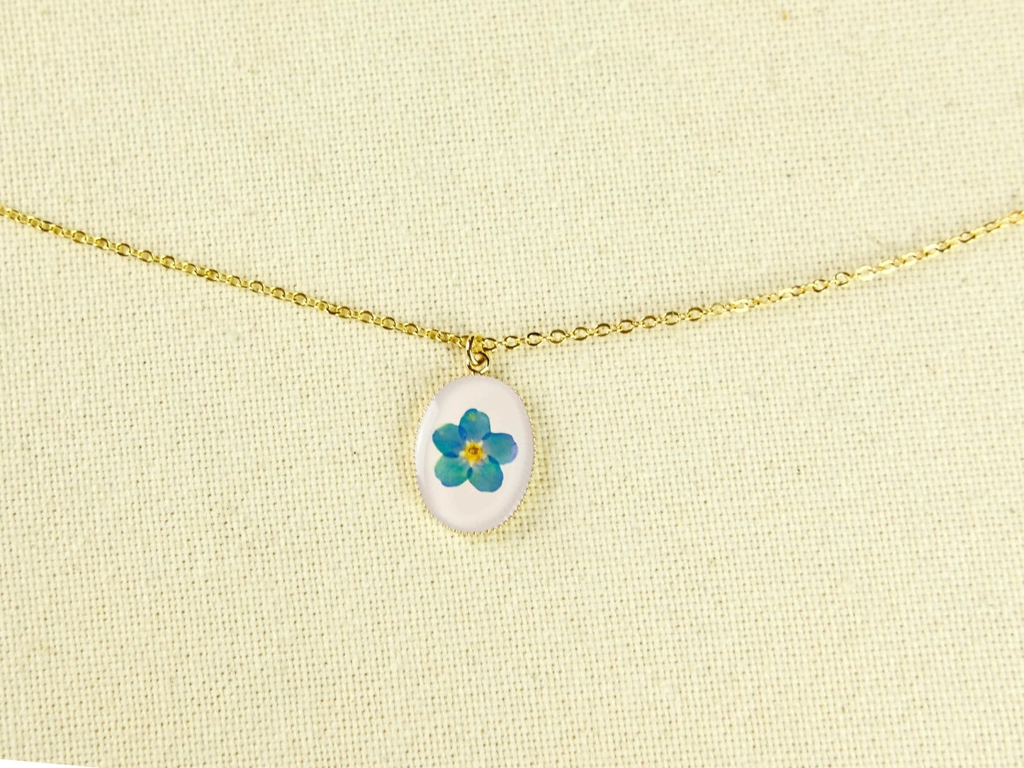 Gold Oval Forget-Me-Not Necklace