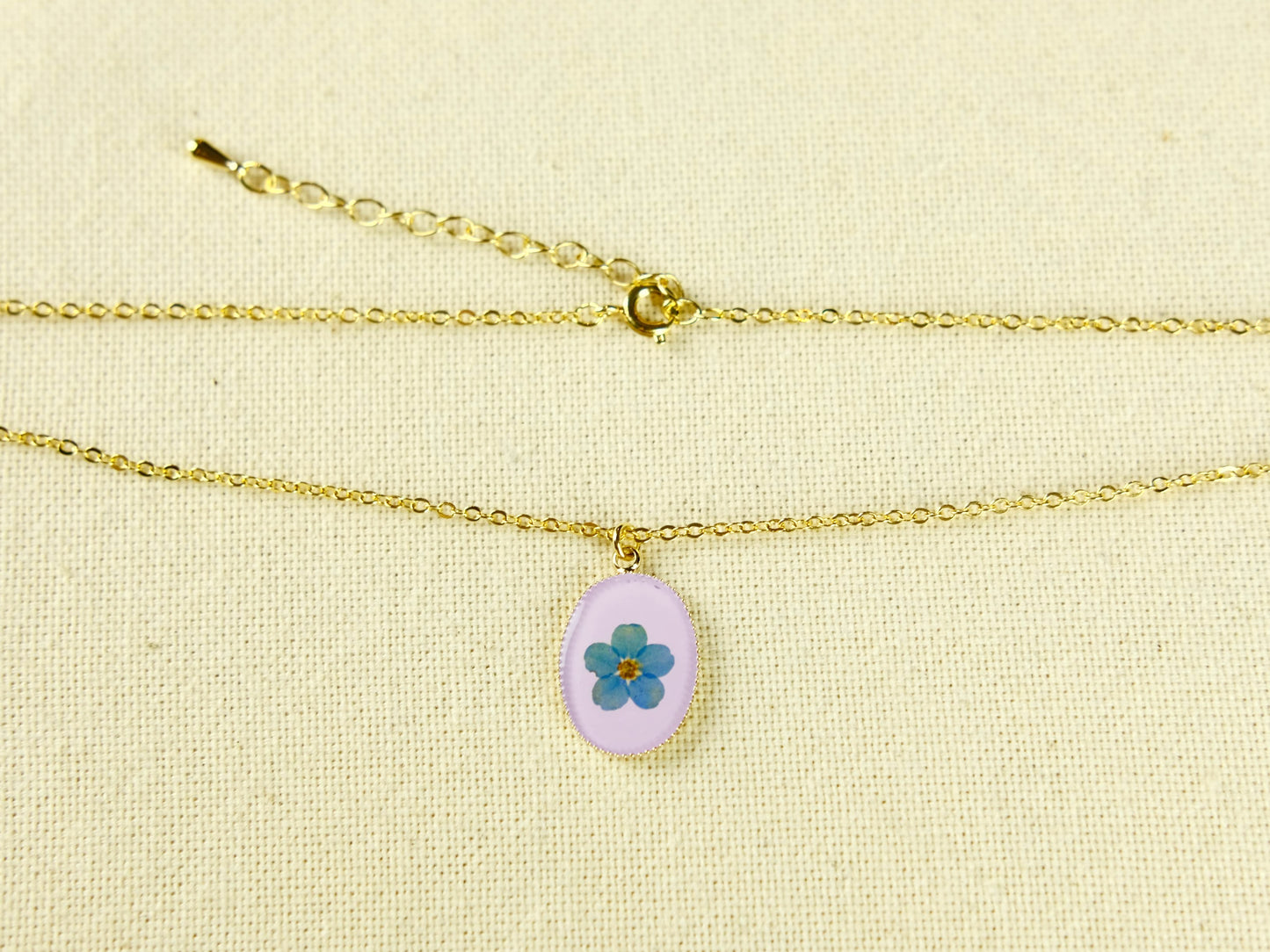 Gold Oval Forget-Me-Not Necklace
