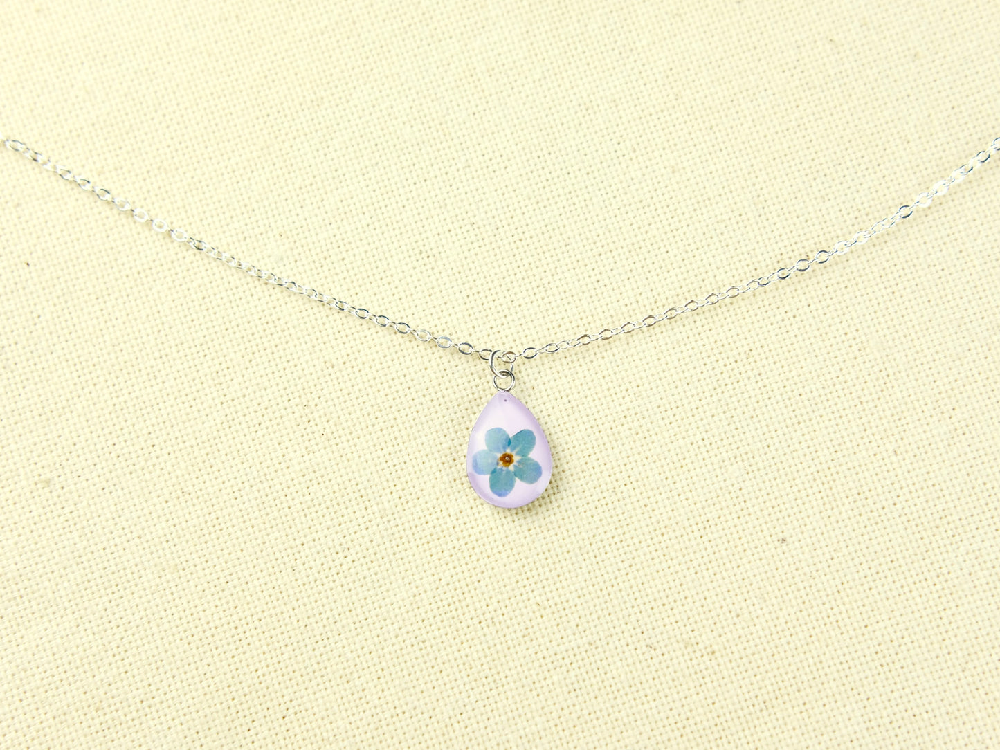 Silver Droplet Forget-Me-Not Necklace