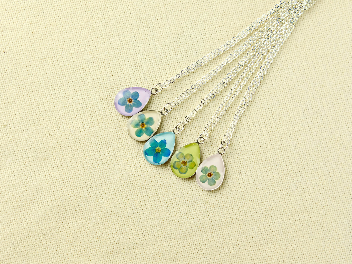 Silver Droplet Forget-Me-Not Necklace